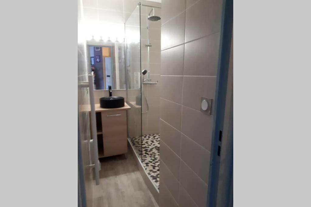 T3 Climatise Avec Piscine Et Vue Sur Mer Sète Eksteriør bilde